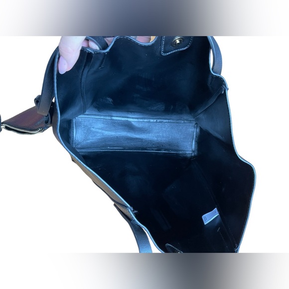 Black Tote Bag with Pouch - Picture 3 of 5